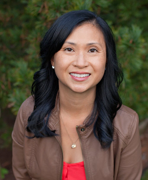 Meet Dr. Thuy Nguyen of Smiles@Southcenter in Tukwila, WA